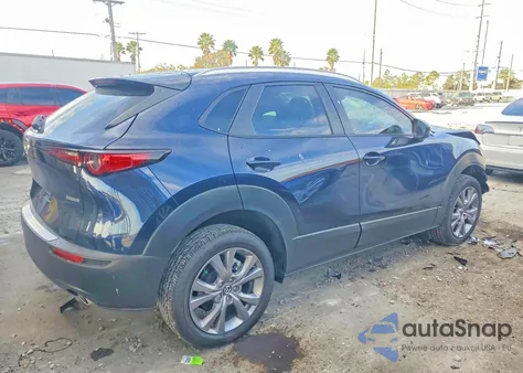 2026 Mazda Cx-30 Premium z USA, uszkodzony, nr VIN 3MVDMBDL4TM101628